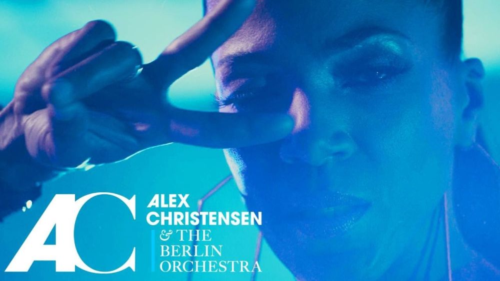 Fotonovela (feat. Yass) – Alex Christensen & The Berlin Orchestra
